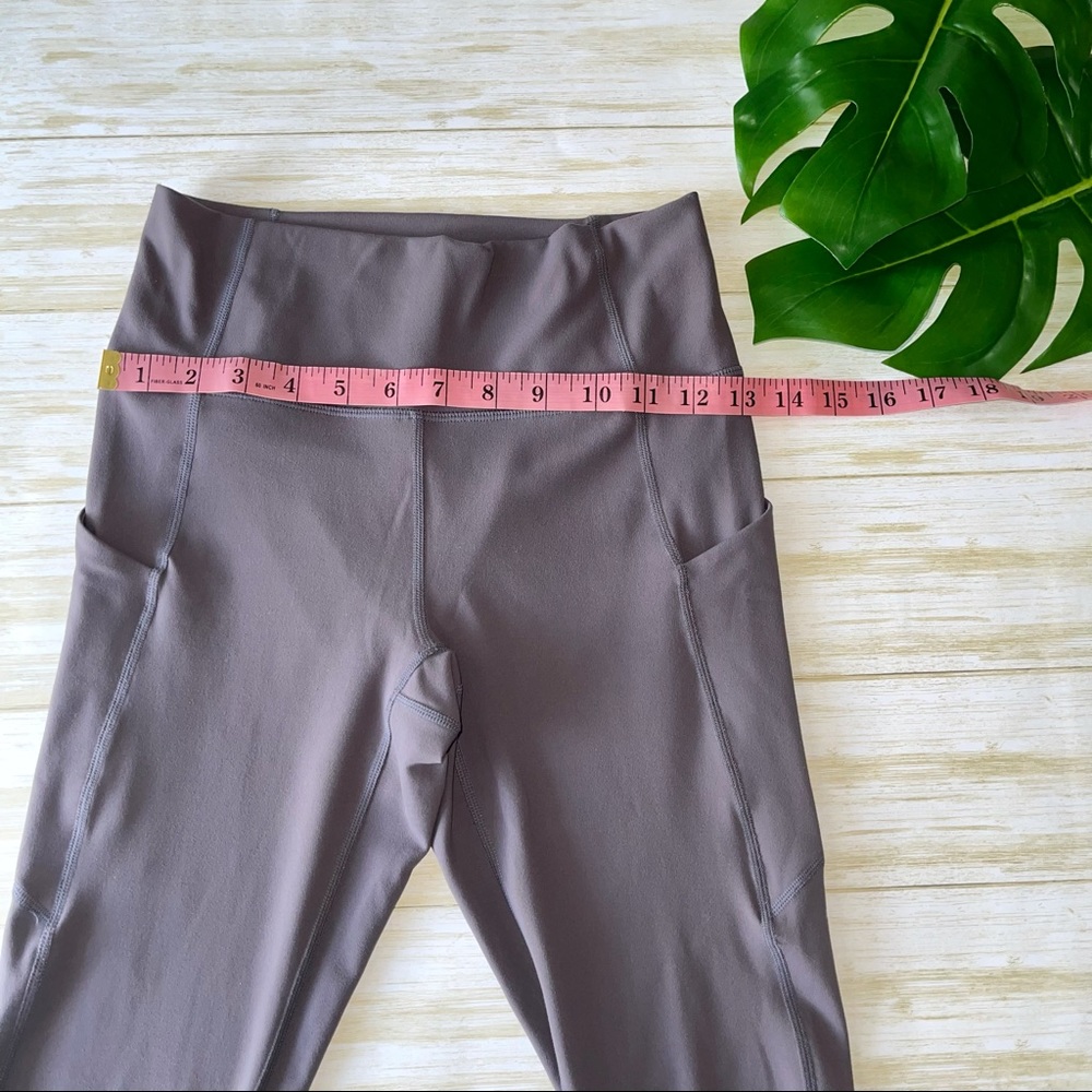 Fabletics High Waisted Legging with Pockets Purple- Small - Picture 2 of 6